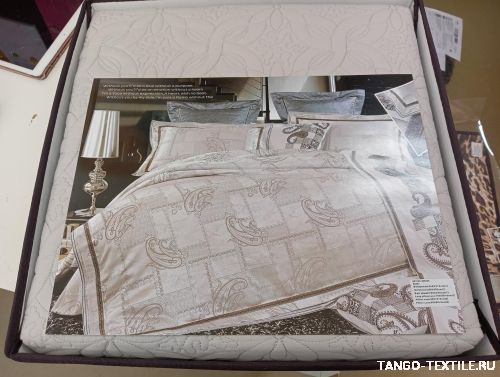 Постельное белье с покрывалом W800-06 (8 предметов) фото 2