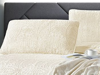 Велюровая наволочка 50x70 Casablanca Design-51